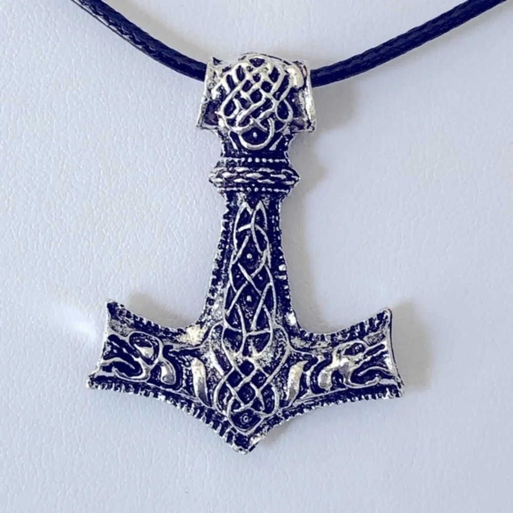 Thor’s Hammer Nordic Norse Celtic Viking Silver & Black Necklace NWT